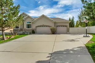 6093 W Heritage Hill Ln, Herriman, UT 84096 - Photo 3