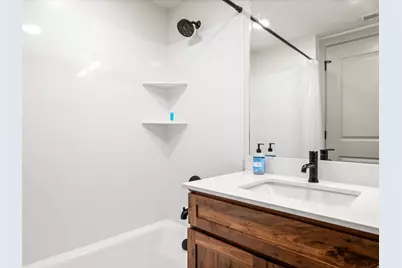 35 E 150 S #E101, Garden City, UT 84028 - Photo 31