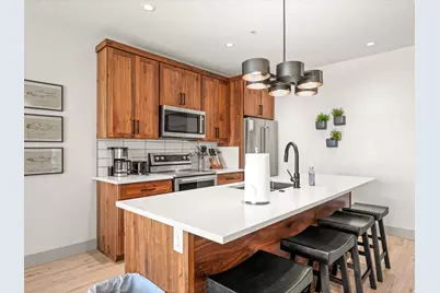 35 E 150 S #E101, Garden City, UT 84028 - Photo 7