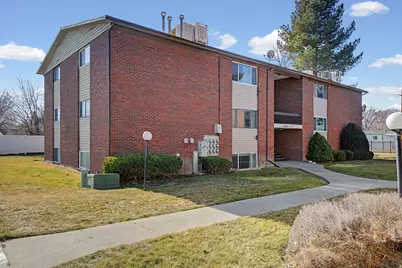 4005 S 300 E #25, Salt Lake City, UT 84107 - Photo 1