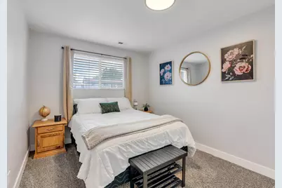 1298 N 725 W, Orem, UT 84057 - Photo 15