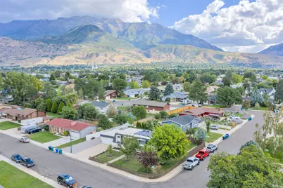 1298 N 725 W, Orem, UT 84057 - Photo 29