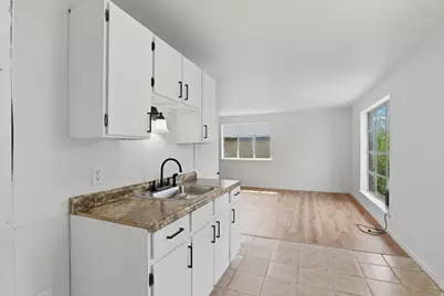 538 N Colorado St W, Salt Lake City, UT 84116 - Photo 3