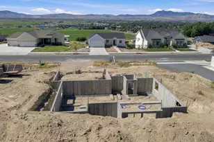 670 S 1080 E, Smithfield, UT 84335 - Photo 3