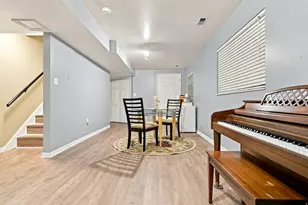 1368 Eastpoint Dr, Sandy, UT 84092 - Photo 21