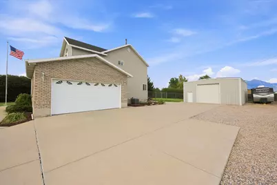9095 S Corliss Ave, West Jordan, UT 84088 - Photo 3