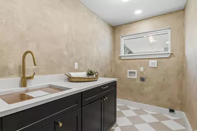 4554 S Willow Rd, Holladay, UT 84124 - Photo 31