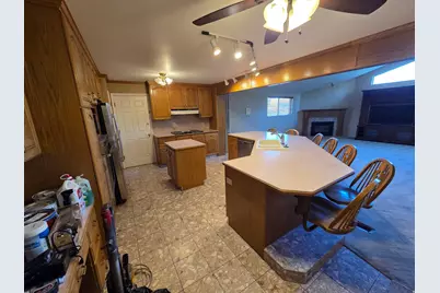 843 E 970 N, Orem, UT 84097 - Photo 3