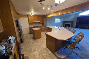 843 E 970 N, Orem, UT 84097 - Photo 3