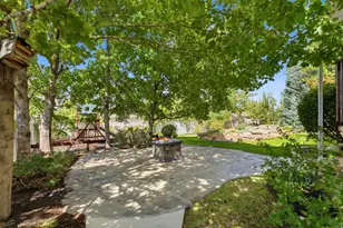 7126 S Griffiths Pl, Cottonwood Heights, UT 84121 - Photo 43