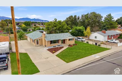 6978 S 2700 W, West Jordan, UT 84084 - Photo 7