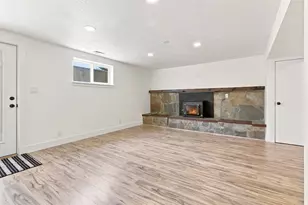 6978 S 2700 W, West Jordan, UT 84084 - Photo 41