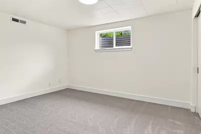 6978 S 2700 W, West Jordan, UT 84084 - Photo 43