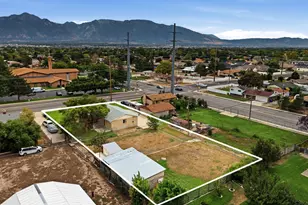 6978 S 2700 W, West Jordan, UT 84084 - Photo 9