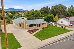 6978 S 2700 W, West Jordan, UT 84084 - Photo 7
