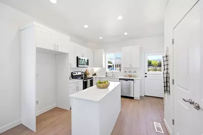 1127 S 1200 W #4, Ogden, UT 84404 - Photo 11