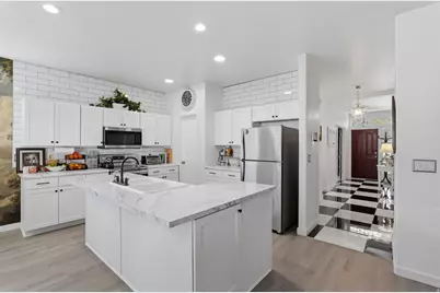 3169 S Rendezvous Way W, West Valley, UT 84120 - Photo 17