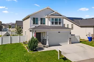 1571 E Erickson Ln, Eagle Mountain, UT 84005 - Photo 1