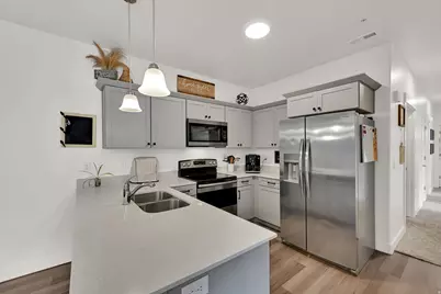 3373 W 1960 N #202, Lehi, UT 84048 - Photo 5