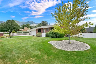 425 E 2175 N, Ogden, UT 84414 - Photo 3