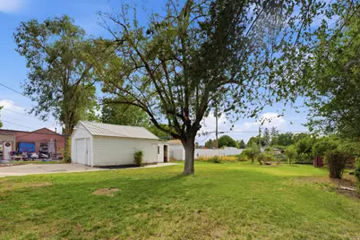 265 N Center St, American Fork, UT 84003 - Photo 27