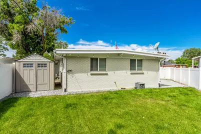 48 W Moon Ridge Dr, Murray, UT 84107 - Photo 23