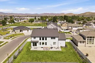 1974 E Hummingbird Dr, Eagle Mountain, UT 84005 - Photo 33