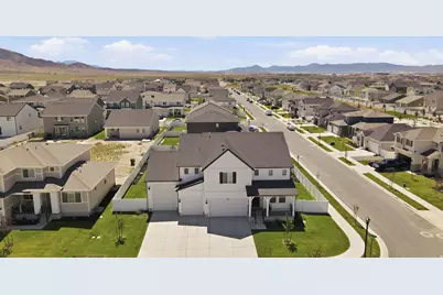 1974 E Hummingbird Dr, Eagle Mountain, UT 84005 - Photo 31