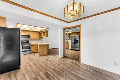 1113 Country Hills Dr #G1, Ogden, UT 84403 - Photo 9