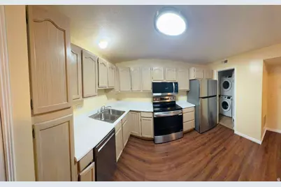 8035 W Copperfield Pl #22, Magna, UT 84044 - Photo 7