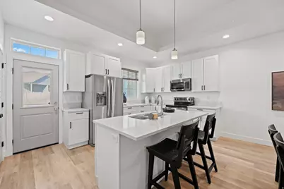 5836 N Glenpoint Dr, Stansbury Park, UT 84074 - Photo 7