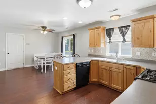 1430 S Olympic Ln, Ogden, UT 84404 - Photo 9