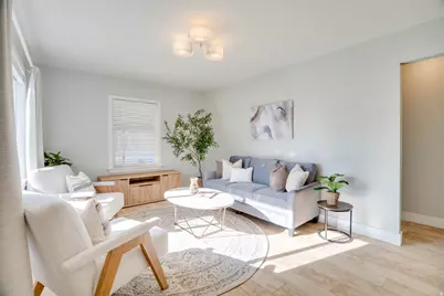 843 N 75 E, Orem, UT 84057 - Photo 5