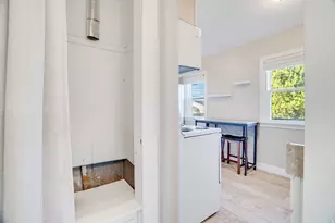 843 N 75 E, Orem, UT 84057 - Photo 7