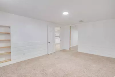 843 N 75 E, Orem, UT 84057 - Photo 25