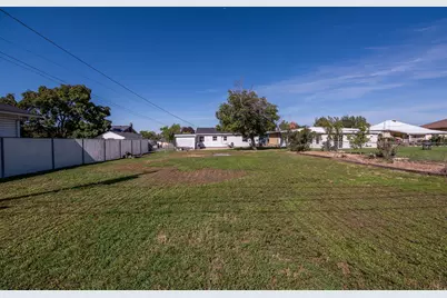 643 S 300 W, Brigham City, UT 84302 - Photo 17