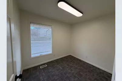 560 S State St, Orem, UT 84058 - Photo 11
