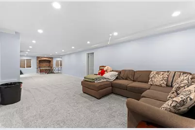 1935 E Brandon Pl, Sandy, UT 84092 - Photo 41
