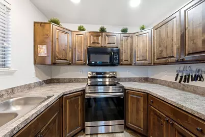 1862 E Whitetail Way N, Layton, UT 84040 - Photo 7