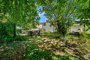 2391 W 2120 N, Clinton, UT 84015 - Photo 11