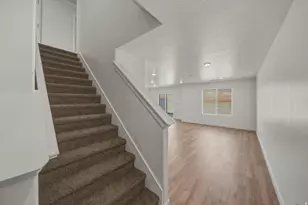 2261 S Wolverine Way, Washington, UT 84780 - Photo 9