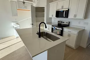 1519 N 305 E, Salem, UT 84653 - Photo 3