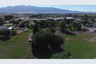 3104 S 800 W, Nibley, UT 84321 - Photo 43