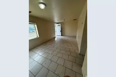 870 W Ellis St, Ogden, UT 84401 - Photo 7