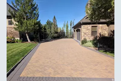 660 E Eagle Ridge Dr S, North Salt Lake, UT 84054 - Photo 3
