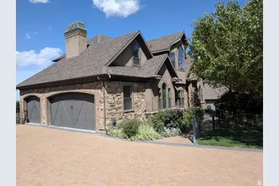 660 E Eagle Ridge Dr S, North Salt Lake, UT 84054 - Photo 1