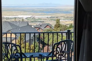 660 E Eagle Ridge Dr S, North Salt Lake, UT 84054 - Photo 21