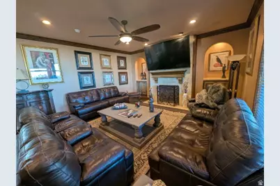 660 E Eagle Ridge Dr S, North Salt Lake, UT 84054 - Photo 35