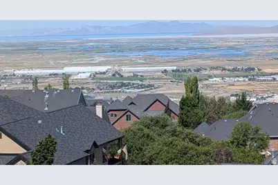 660 E Eagle Ridge Dr S, North Salt Lake, UT 84054 - Photo 9