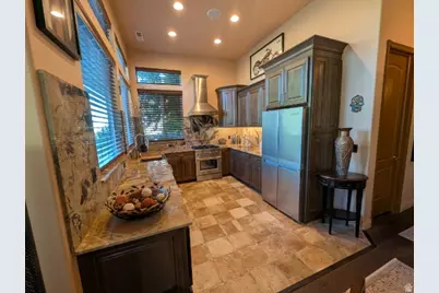 660 E Eagle Ridge Dr S, North Salt Lake, UT 84054 - Photo 57
